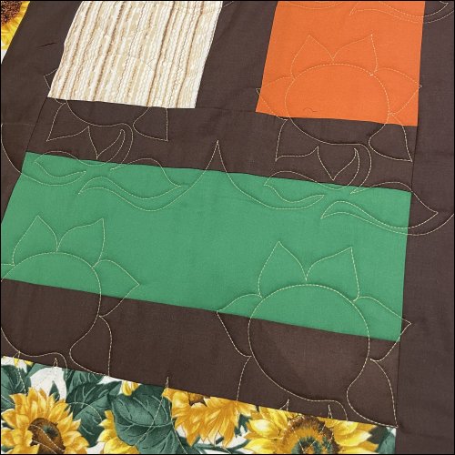 Sunflowers for Ukraine - Free Quilting Pantograph
