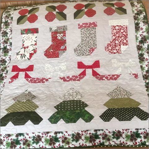 Holly Leaves - quilting pantograph