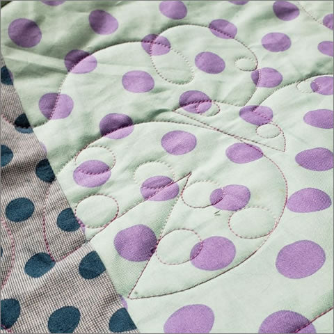 Ladybug Garden - quilting pantograph
