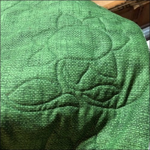 Sunflowers for Ukraine - Free Quilting Pantograph